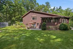 17 Stoutenburgh Dr, Hyde Park, NY 12538 - Photo 42