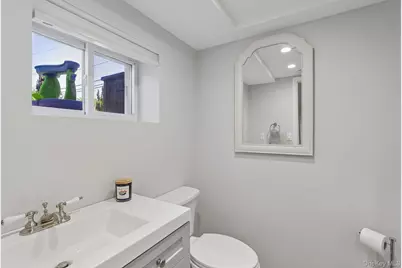 14 Griffin Lane, East Williston, NY 11596 - Photo 16