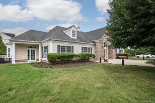 1525 Finch Ln, Central Islip, NY 11722 - Photo 16