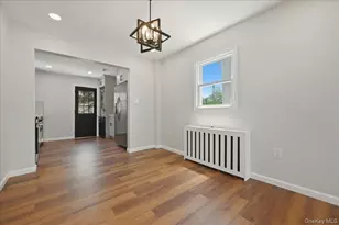20 Wyona Ave, Lindenhurst, NY 11757 - Photo 8