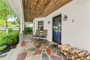 7 Brook Pl, Ossining, NY 10562 - Photo 4