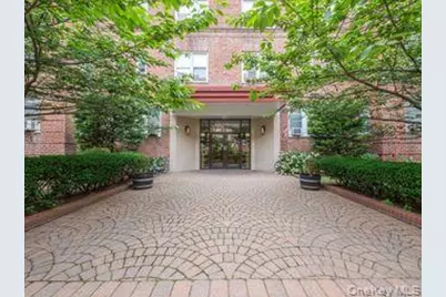 99-31 64th Avenue #D16, Rego Park, NY 11374 - Photo 2