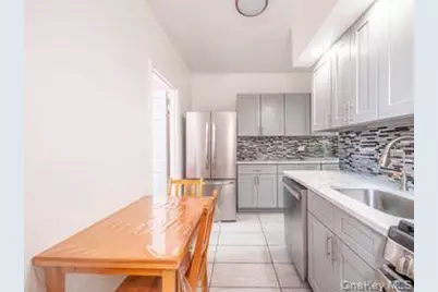 99-31 64th Avenue #D16, Rego Park, NY 11374 - Photo 6