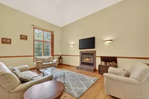21 Huyler Dr, Hyde Park, NY 12538 - Photo 10