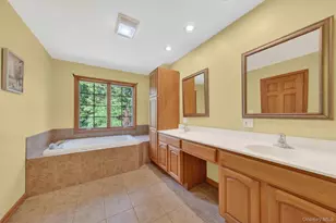 21 Huyler Dr, Hyde Park, NY 12538 - Photo 18