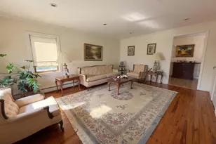 1 Trebor Rd, Massapequa, NY 11758 - Photo 4