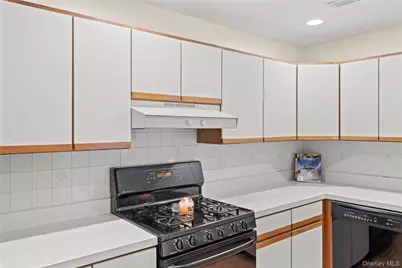 1406 Sara Circle, Port Jefferson Station, NY 11776 - Photo 6