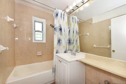 11116 66th Avenue #3B, Forest Hills, NY 11375 - Photo 6