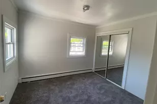 101 Rose Dr, Ronkonkoma, NY 11779 - Photo 8