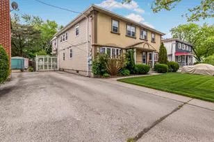 256-12 147th Ave, Rosedale, NY 11422 - Photo 2