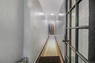 721 E 242nd St, Bronx, NY 10470 - Photo 4