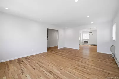 580 E. Pine Street #WEST SIDE, Long Beach, NY 11561 - Photo 4