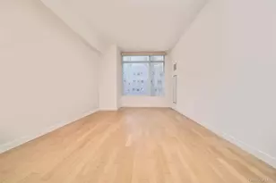 247 W 46th St, New York, NY 10036 - Photo 6