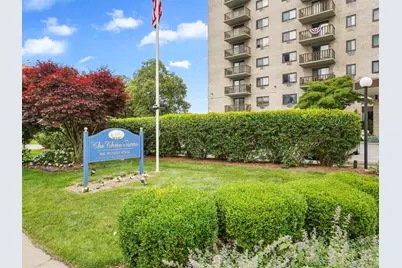 666 Pelham Road #3N, New Rochelle, NY 10805 - Photo 32