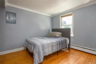 142 W Parmenter St, Newburgh, NY 12550 - Photo 10
