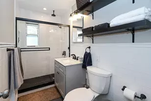 71-12 252nd St, Bellerose, NY 11426 - Photo 18