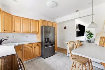 54 Oak Street, Farmingdale, NY 11735 - Photo 8