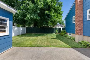 54 Oak St, Farmingdale, NY 11735 - Photo 16