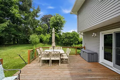 16 Baldwin Lane, Scarsdale, NY 10583 - Photo 18