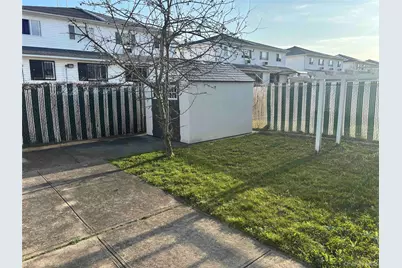 7221 Hillmeyer Avenue, Arverne, NY 11692 - Photo 22