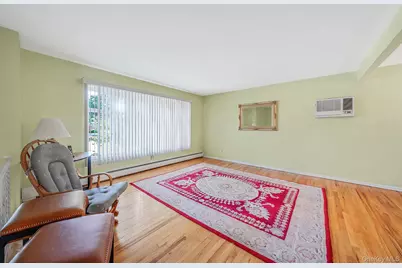 4007 Clark Street, Seaford, NY 11783 - Photo 6