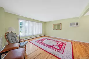 4007 Clark St, Seaford, NY 11783 - Photo 6