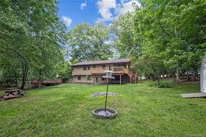 9 Adams Lane, Suffern, NY 10901 - Photo 32