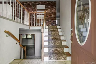 9 Adams Ln, Suffern, NY 10901 - Photo 4