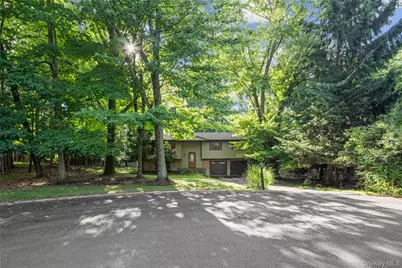 9 Adams Lane, Suffern, NY 10901 - Photo 2