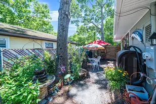 7 Pennwood Dr, Mastic Beach, NY 11951 - Photo 18