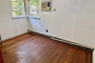 142 Palmer St, Brentwood, NY 11717 - Photo 14