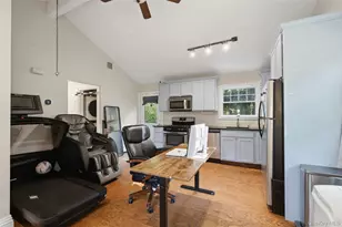 126 New Valley Rd, New City, NY 10956 - Photo 8