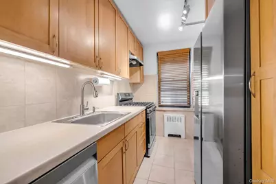 32-20 89th Street #108, East Elmhurst, NY 11369 - Photo 18