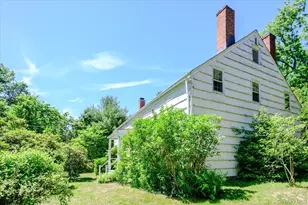 169 W Rogues Path, Huntington, NY 11743 - Photo 34