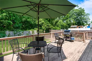 32 Juniper Ave, Patchogue, NY 11772 - Photo 24