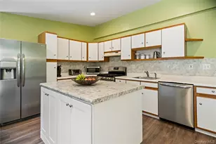 32 Juniper Ave, Patchogue, NY 11772 - Photo 12