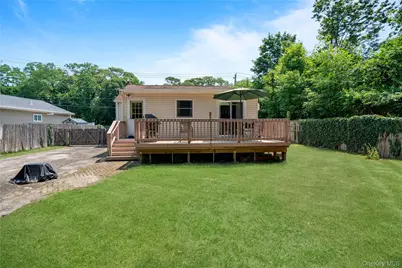 32 Juniper Avenue, Patchogue, NY 11772 - Photo 26