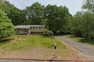 5 Flamingo Ln, Spring Valley, NY 10977 - Photo 2