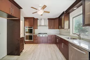 5 Flamingo Ln, Spring Valley, NY 10977 - Photo 12