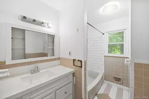 5 Flamingo Ln, Spring Valley, NY 10977 - Photo 18