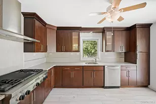 5 Flamingo Ln, Spring Valley, NY 10977 - Photo 10
