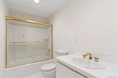 2 Greenwood Lane, Woodbury, NY 11797 - Photo 38