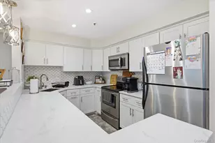 108 Atlantic Ave, Lynbrook, NY 11563 - Photo 10