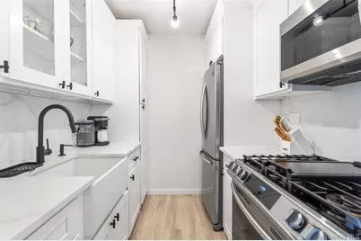 102-30 66 Road #25E, Forest Hills, NY 11375 - Photo 6