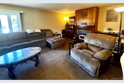 114 Boston Avenue, Massapequa, NY 11758 - Photo 6