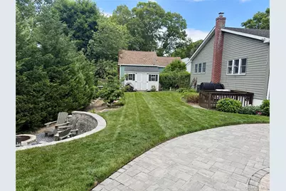 15 Crane Neck Drive, Sound Beach, NY 11789 - Photo 18