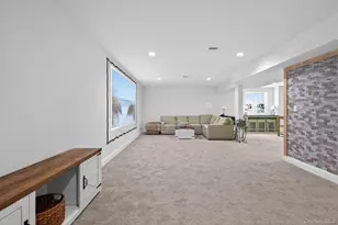 104 Ari Ln, Center Moriches, NY 11934 - Photo 28