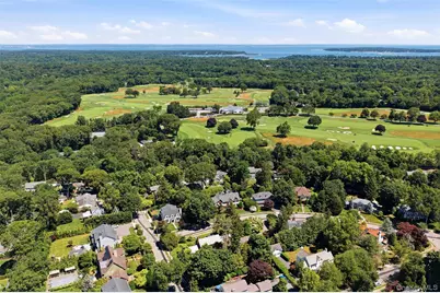 2 Saint Marks Place, Cold Spring Harbor, NY 11724 - Photo 28