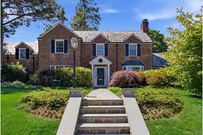 2 Saint Marks Place, Cold Spring Harbor, NY 11724 - Photo 1