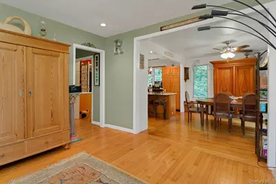 934 Peekskill Hollow Road, Carmel, NY 10579 - Photo 8